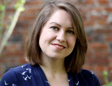 Dr Elizabeth Norton